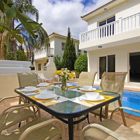 Holiday home Nissi Sapphire