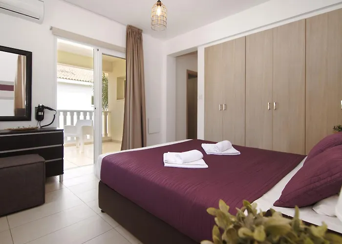 Nissi Sapphire Αγία Νάπα