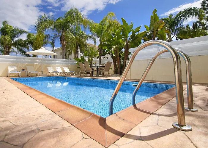 Nissi Sapphire Vila Ayia Napa